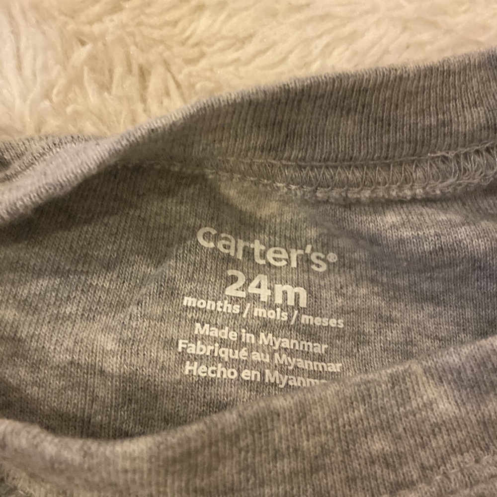 Carters Onsie - Picture 2 of 3